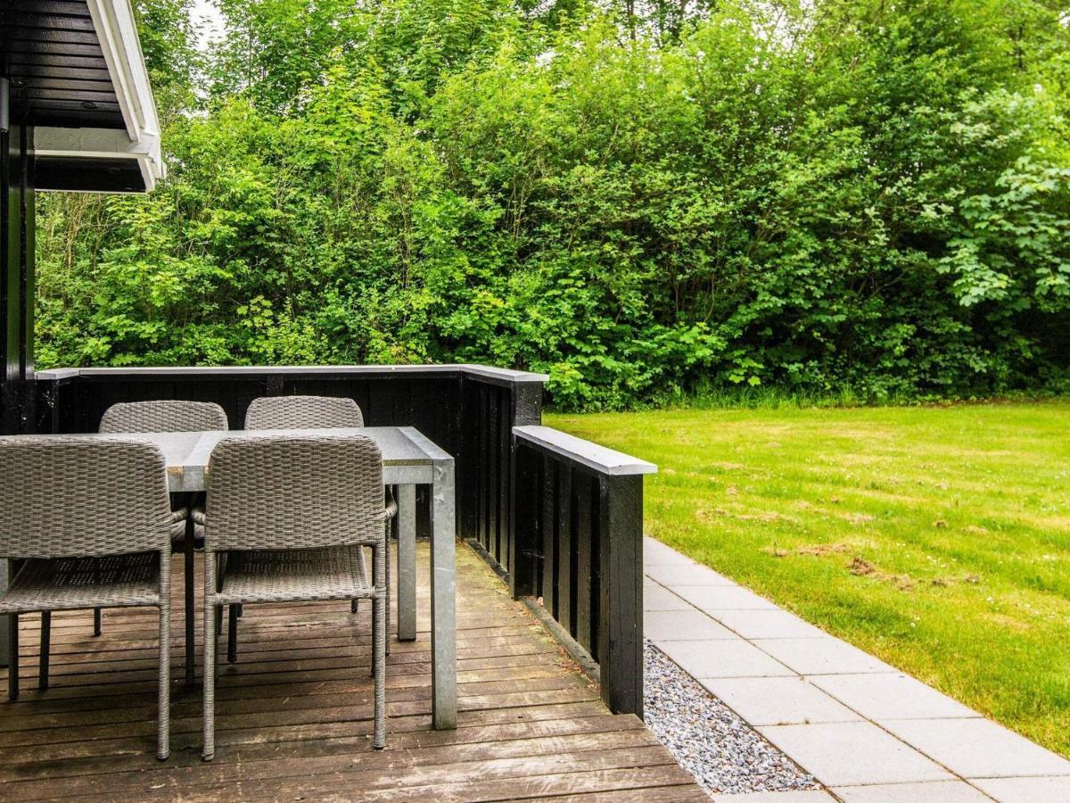 5 Person Holiday Home In Oksb L Dyreby Bagian luar foto