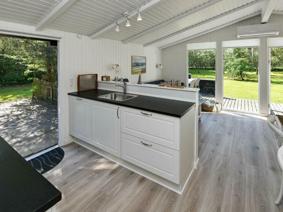 5 Person Holiday Home In Oksb L Dyreby Bagian luar foto