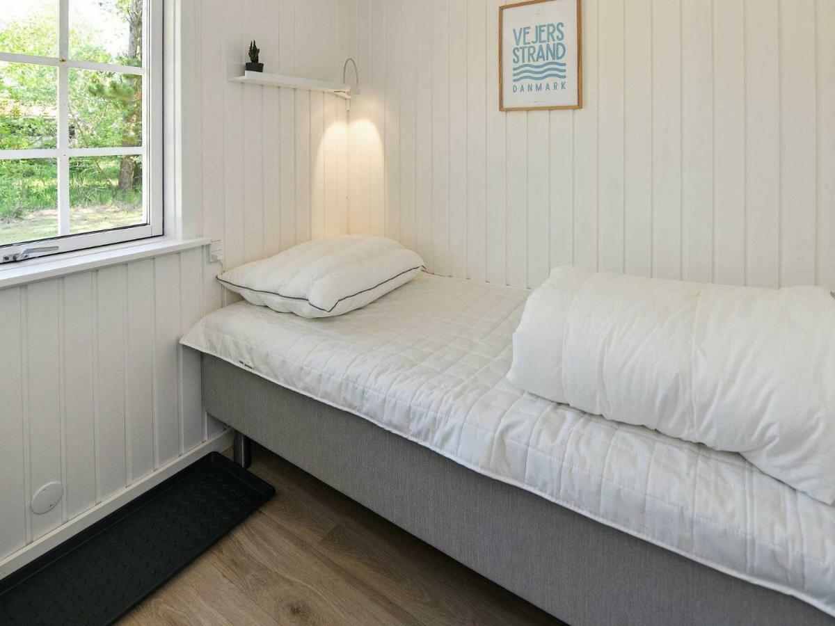 5 Person Holiday Home In Oksb L Dyreby Bagian luar foto